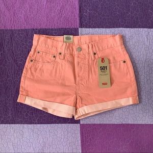 NWT Levi’s 501 Pink Dyed Shorts